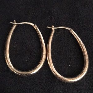 Oval Hoops